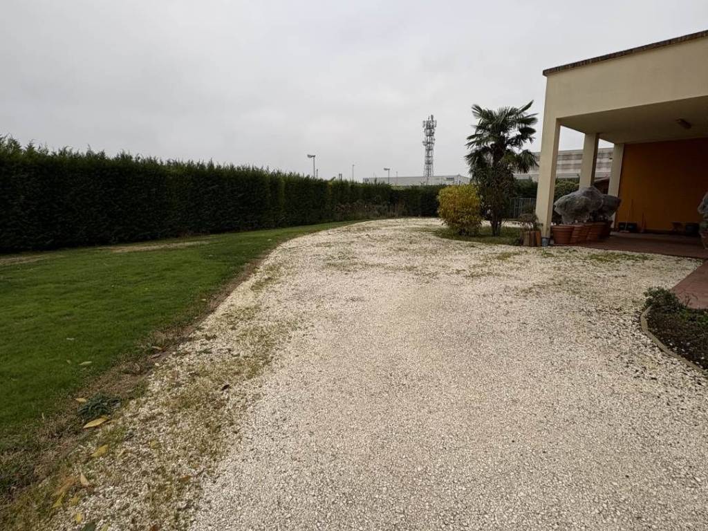 Villa a Lendinara - Foto 3