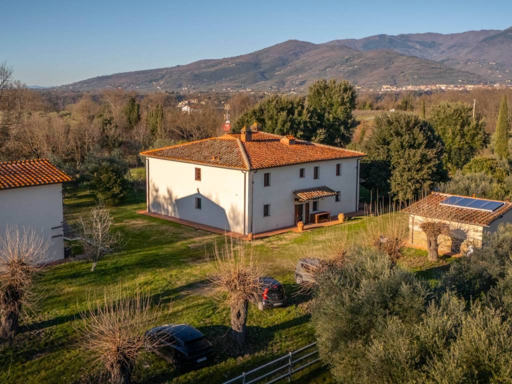 Rustico / casale a Terranuova bracciolini in Via Fratta - Foto 5