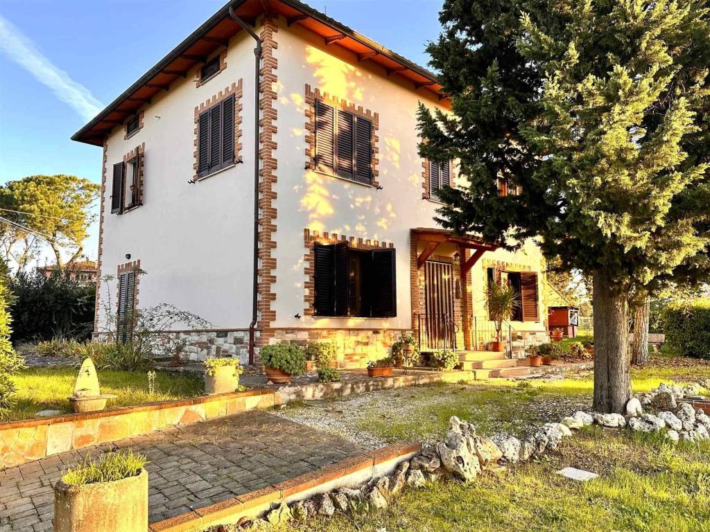Casa indipendente a Castiglione del lago - Foto 2