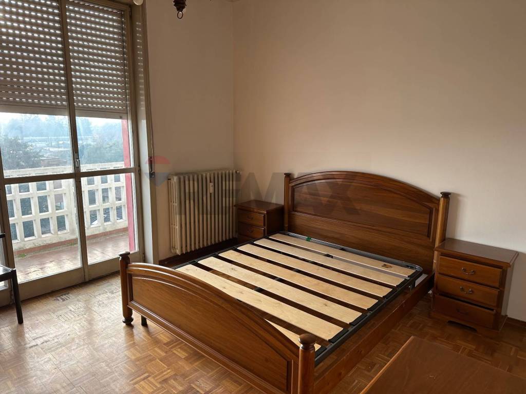 Appartamento a Gallarate in Via Calabria, 4 - Foto 2