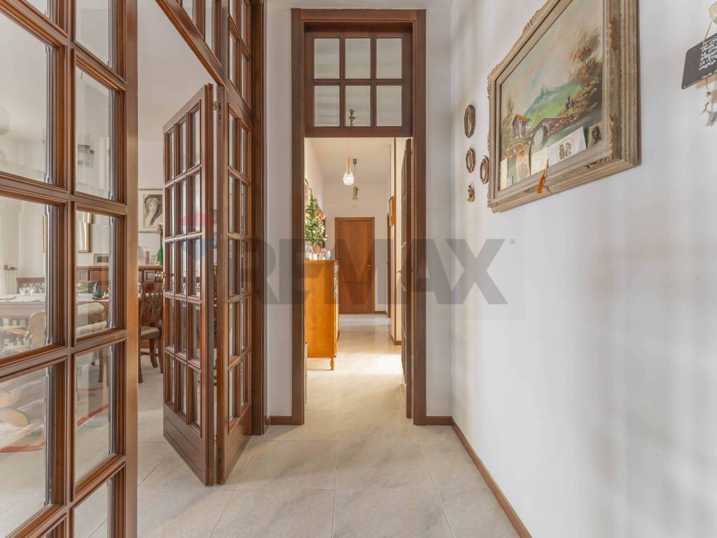 Appartamento a Bari in Via Luca De Samuele Cagnazzi, 16 - Foto 4