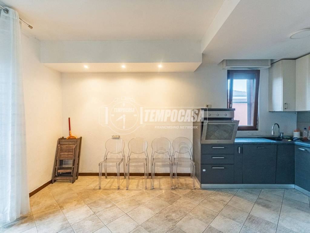 Appartamento a Cisliano in Via Garavaglia 32 - Foto 2
