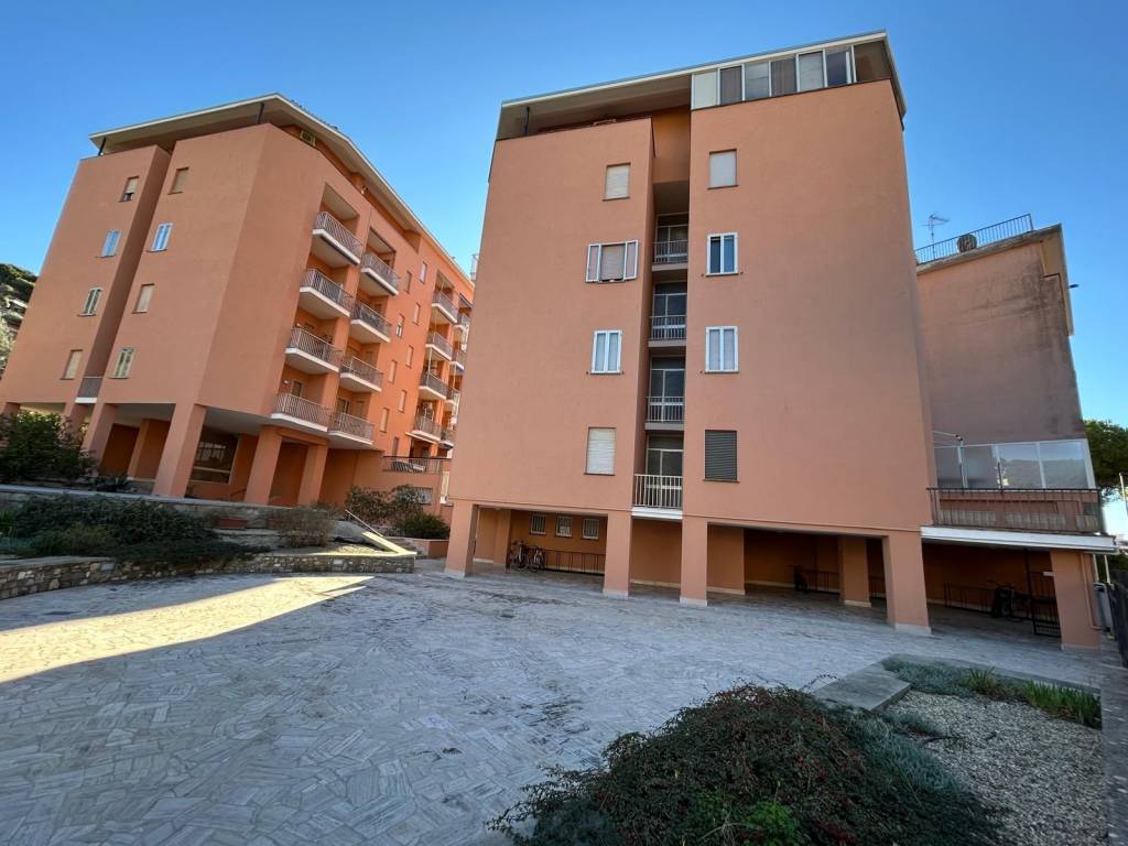Appartamento a Andora in Via Mezzacqua, 4 - Foto 2