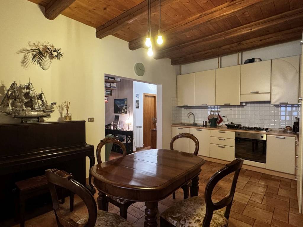 Appartamento a Jesi in Piazza dell'Indipendenza - Foto 4
