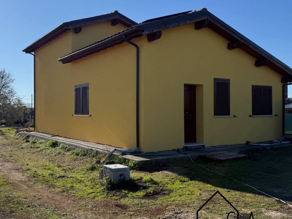 Villa a Civita castellana in Via Catalano, 116 - Foto 3