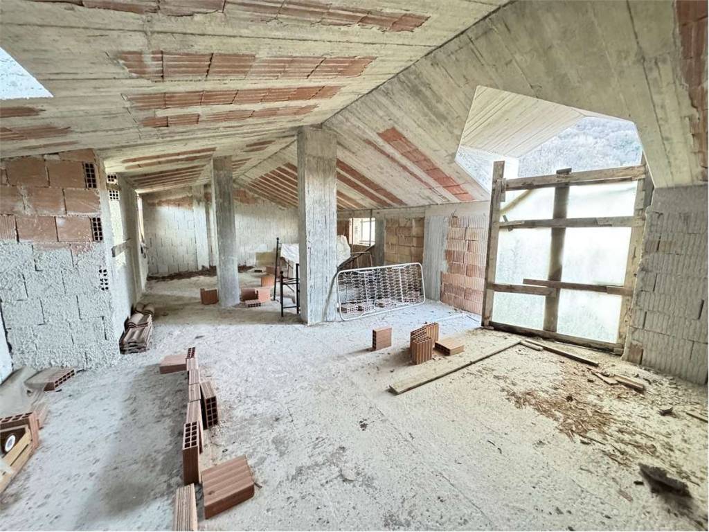 Appartamento a Novi velia in Via Monte Gelbison - Foto 3