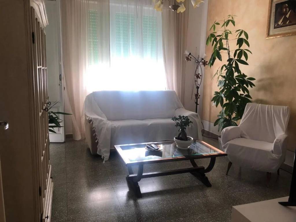 Appartamento a Pontedera in Via Xxiv Maggio - Foto 3