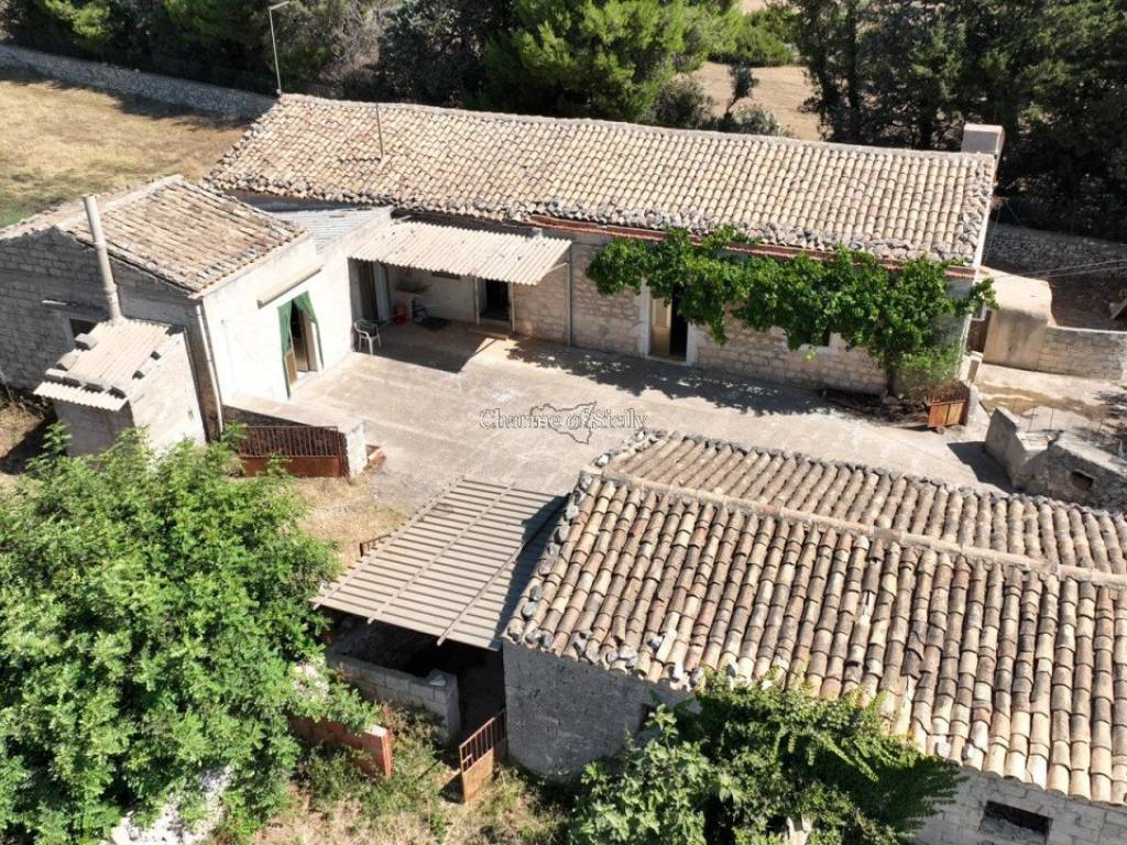 Casa indipendente a Modica in C.da Michelica Musebbi - Foto 3