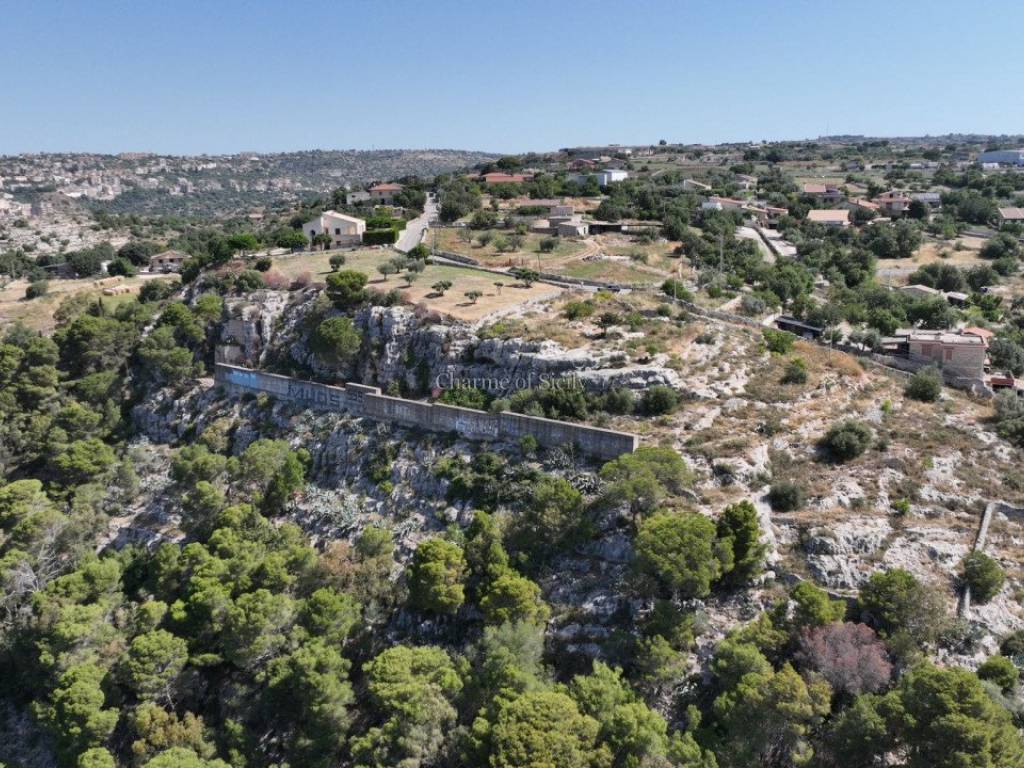 Casa indipendente a Modica in Via San Giuliano Macalle - Foto 4