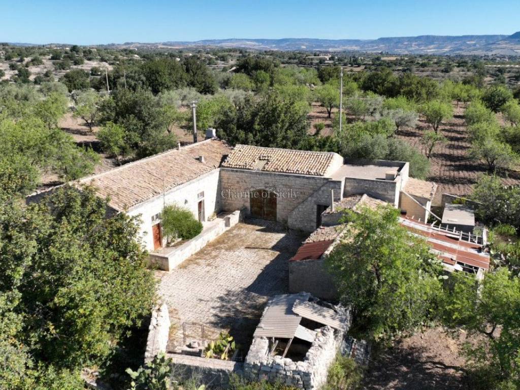 Casa indipendente a Modica in C.DA MARGIONE - Foto 4