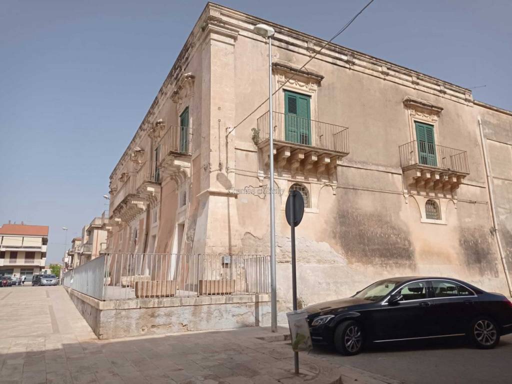 Casa indipendente a Ispica in Piazza Antonio Brancati - Foto 5