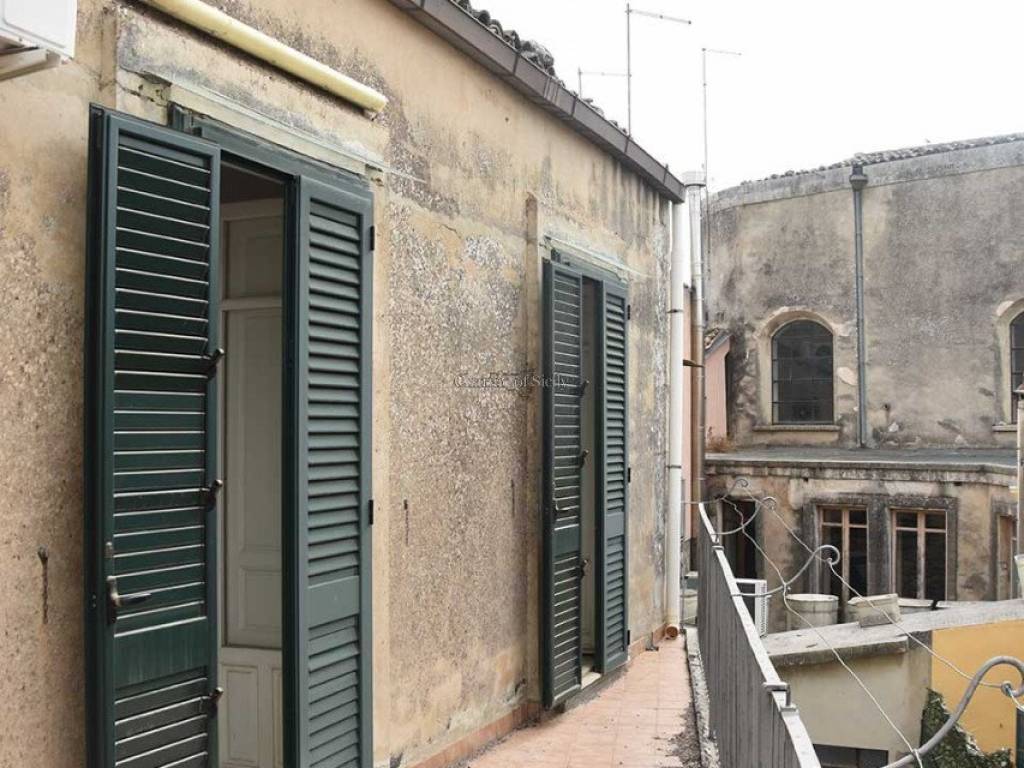 Casa indipendente a Modica in Corso Regina Elena - Foto 5