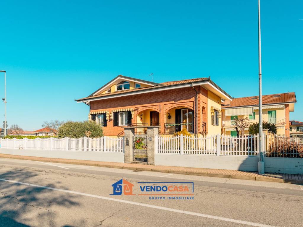 Villa a Caramagna piemonte in Via San Biagio - Foto 3