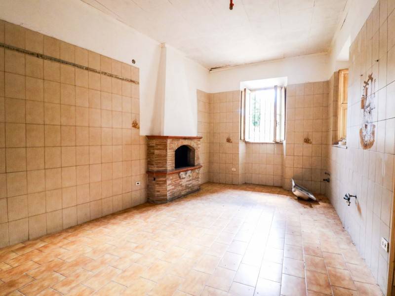 Appartamento a Bassano romano in Via della Stazione - Foto 4