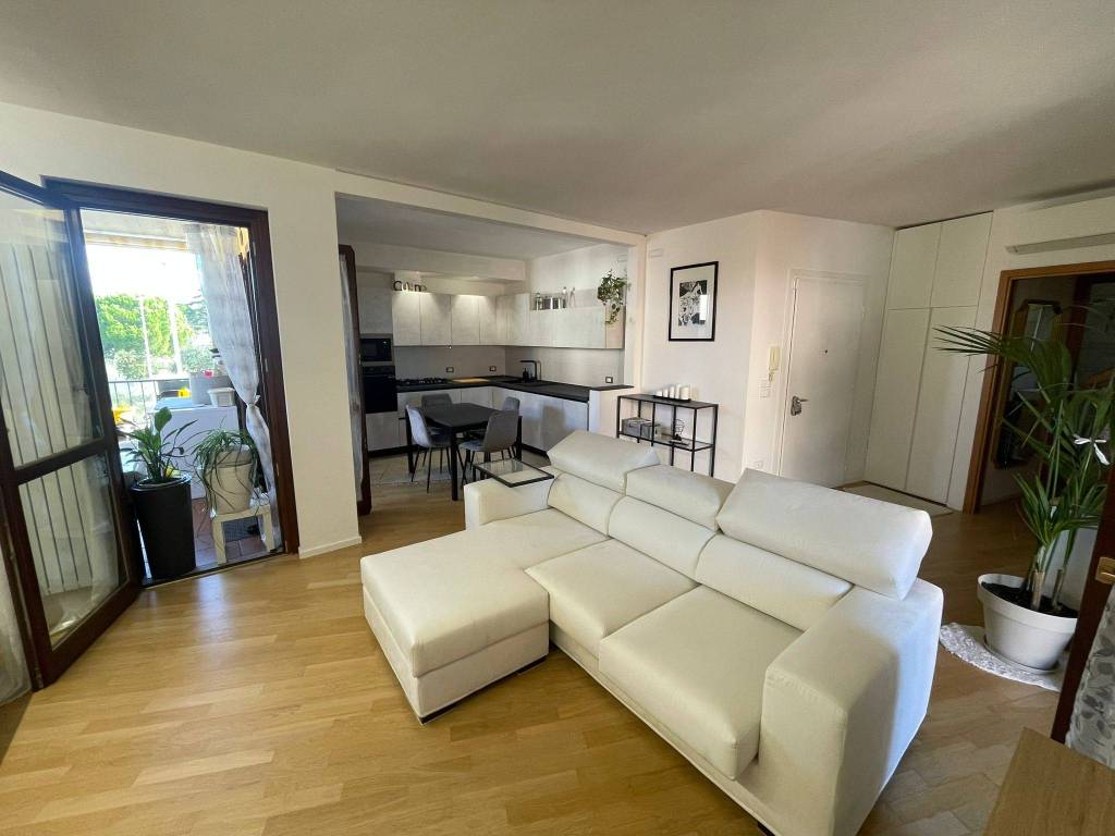 Appartamento a Follonica in Via Casetta Pecorai - Foto 3