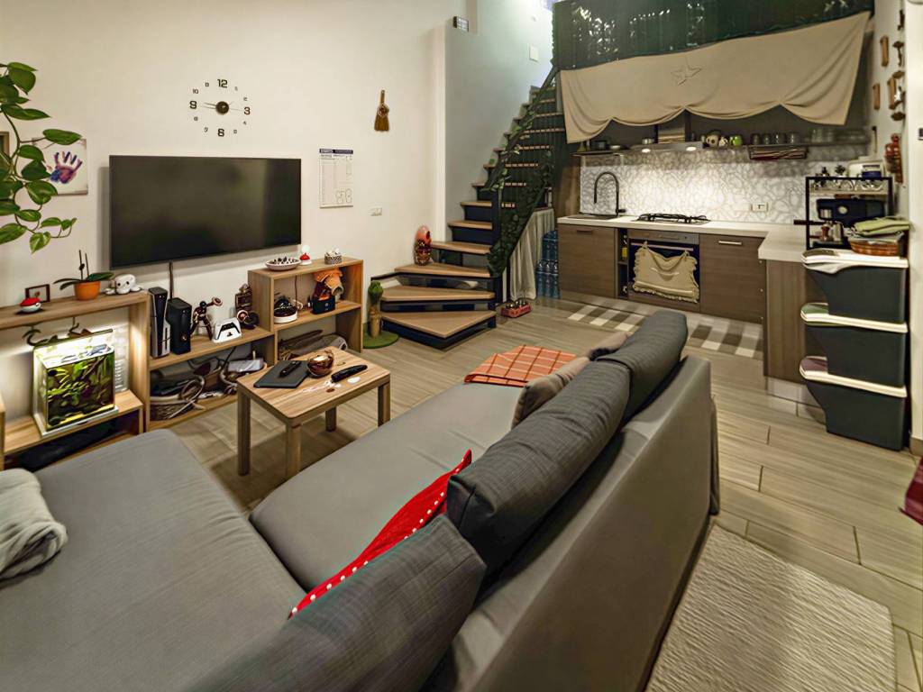 Appartamento a Montevarchi in Via Roma - Foto 2