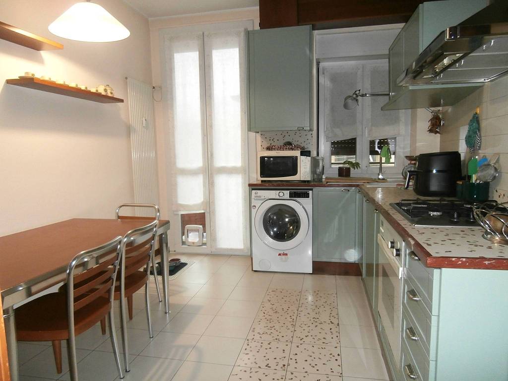 Appartamento a Lecco in Via Giovanni Amendola, 27 - Foto 4