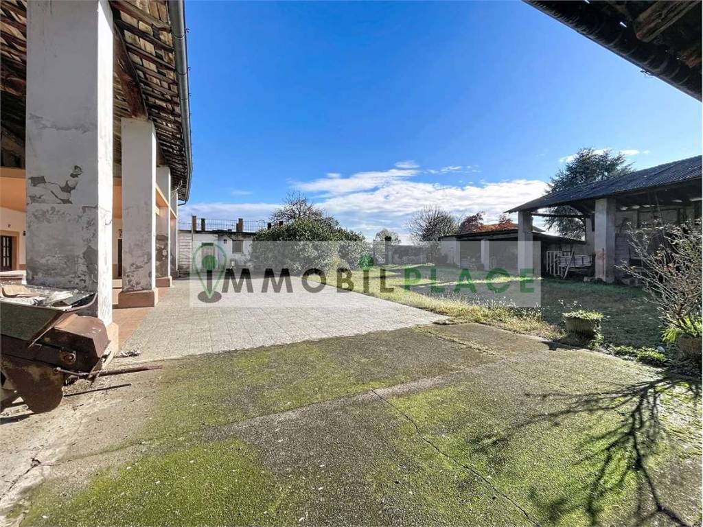 Rustico / casale a Rovato in Via Albarelle , 9 - Foto 3