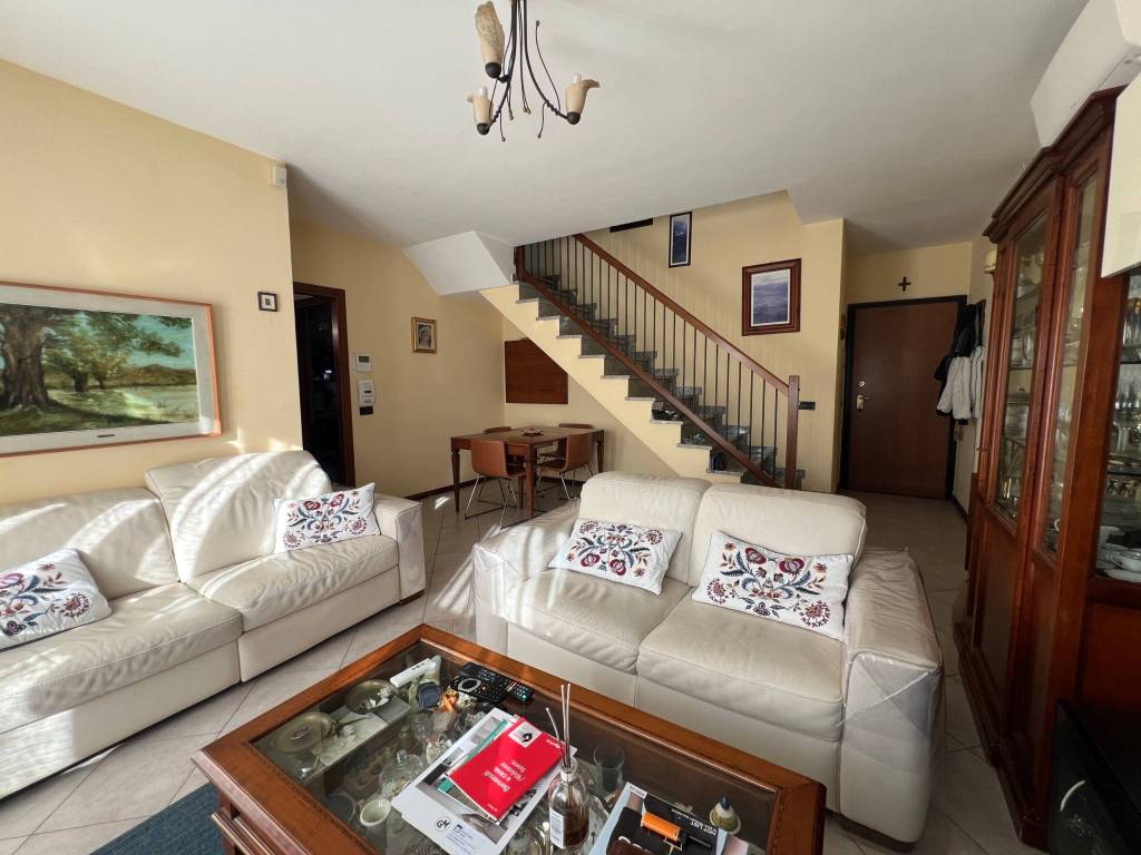 Appartamento a Reggio emilia in VIA PARACELSO, 7 - Foto 3