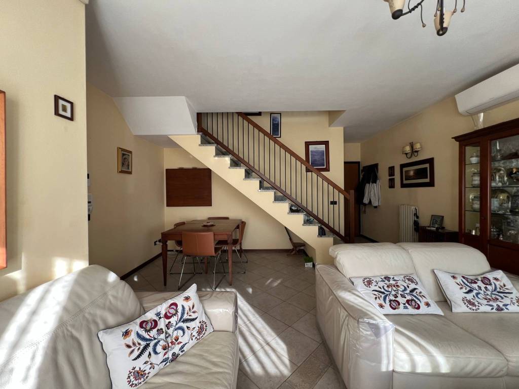 Appartamento a Reggio emilia in VIA PARACELSO, 7 - Foto 4