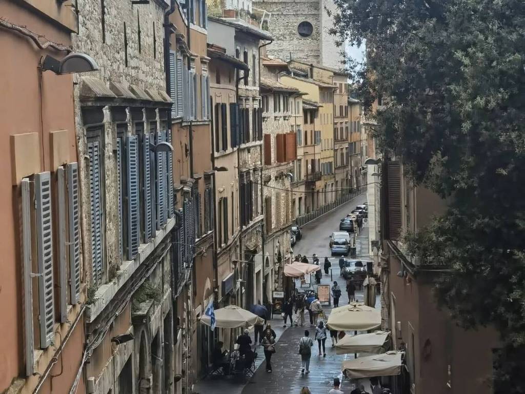 Appartamento a Perugia in Corso Cavour S.N.C. - Foto 3