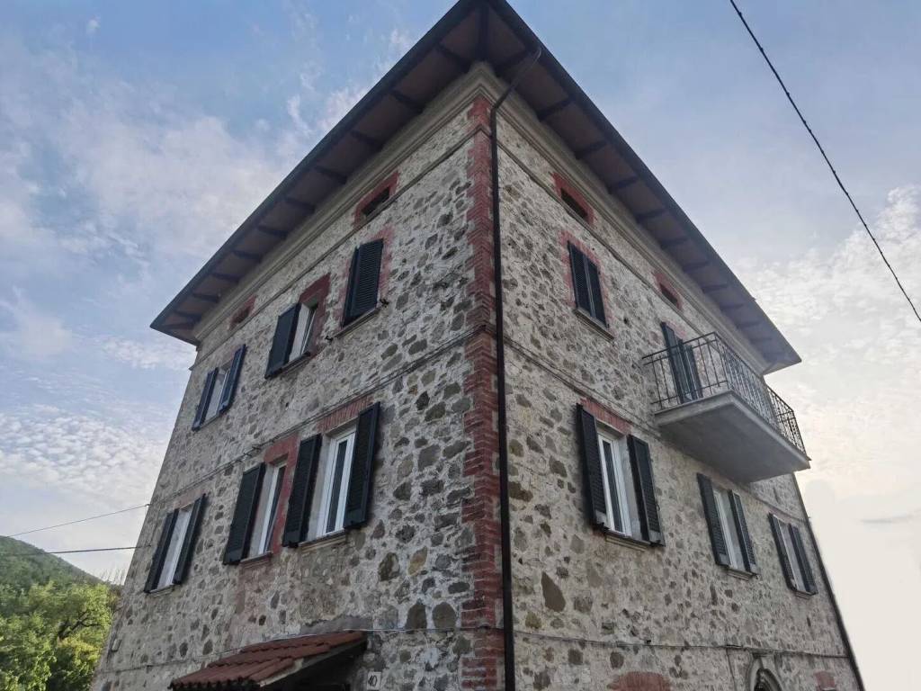 Appartamento a Perugia in Strada Cenerente - Colle Umberto No Number - Foto 2