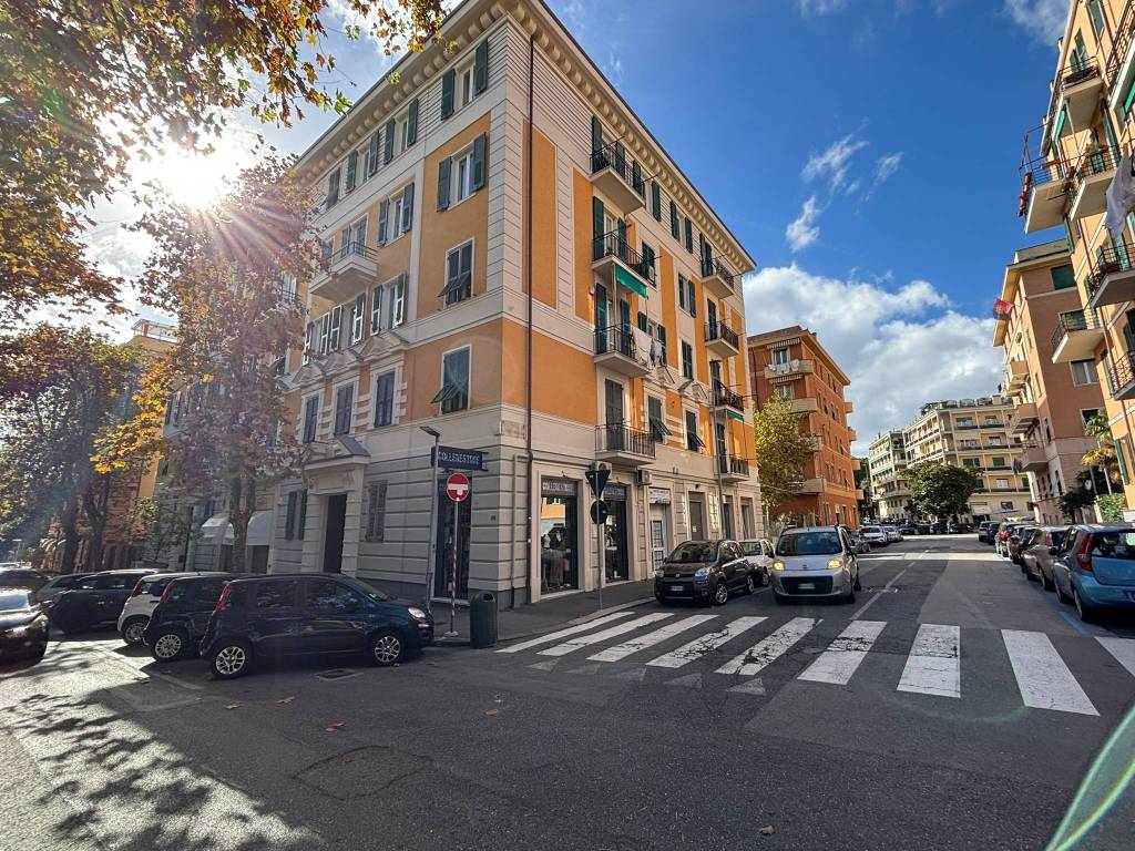 Appartamento a Genova in Via Francesco Domenico Guerrazzi, 12 - Foto 5