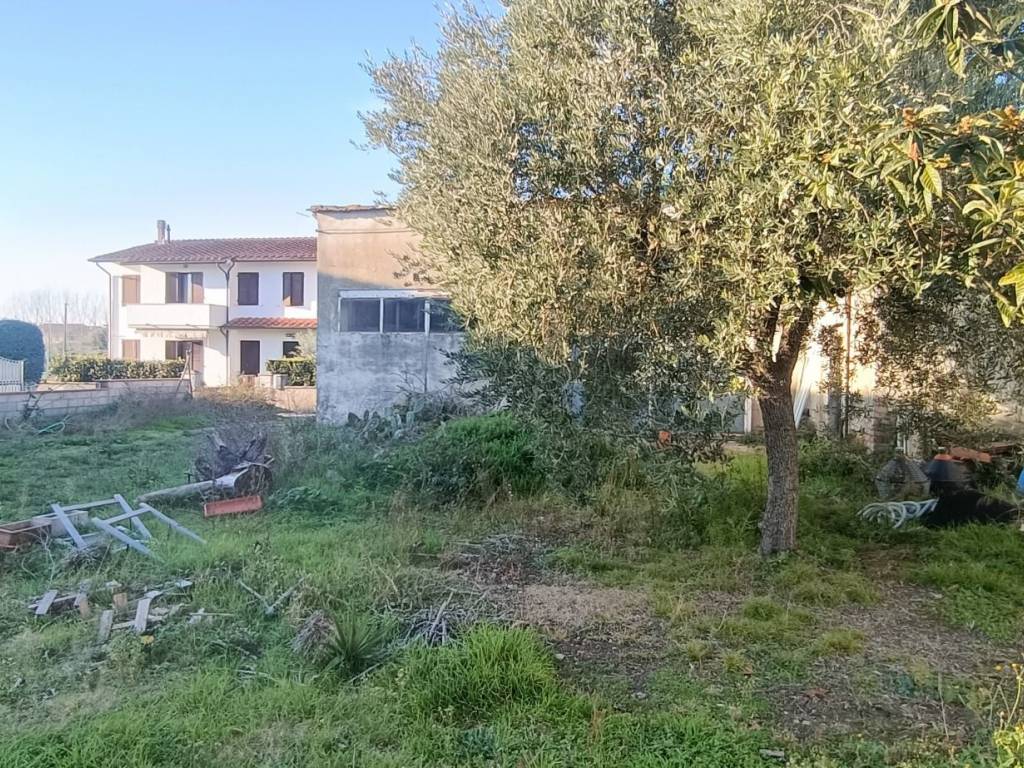 Villa a Pontedera in Via dei Fabbri - Foto 3