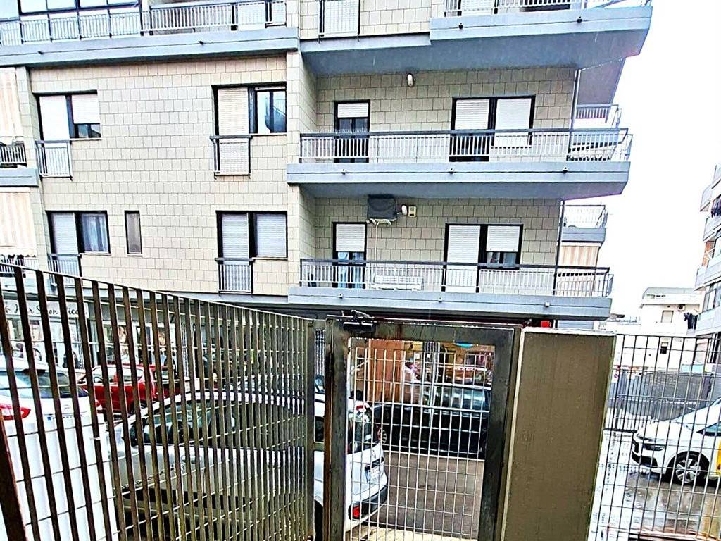Appartamento a Bari in VIA FRANCESCO CILEA - Foto 2