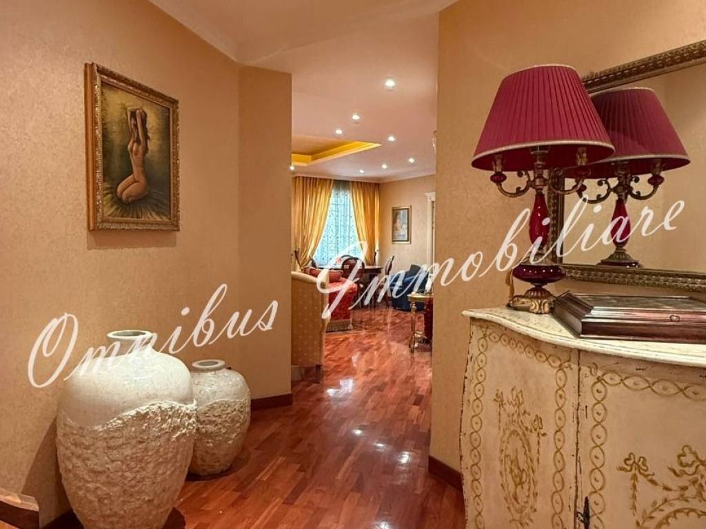 Appartamento a Foggia in Segue Viale Colombo - Foto 4