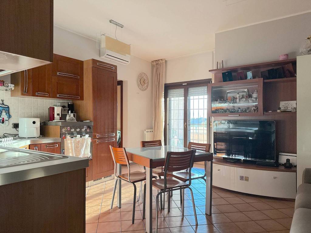 Appartamento a Fiumicino in Via Pasquale Tessitore - Foto 3