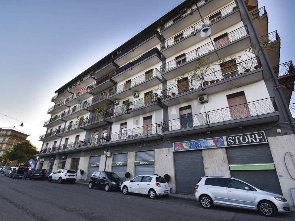 Appartamento a Giarre in Corso Lombardia, 87 - Foto 4