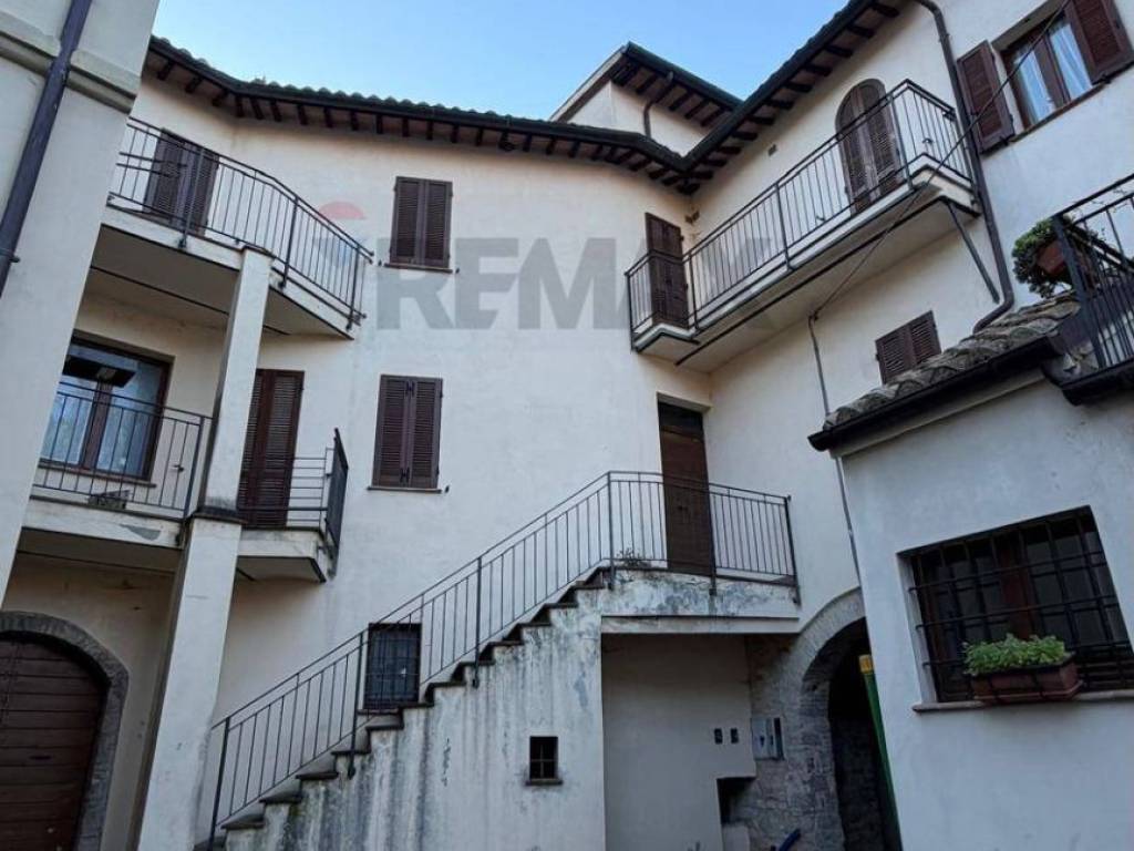 Appartamento a Foligno in Capodacqua, Via del Botteghino - Foto 2