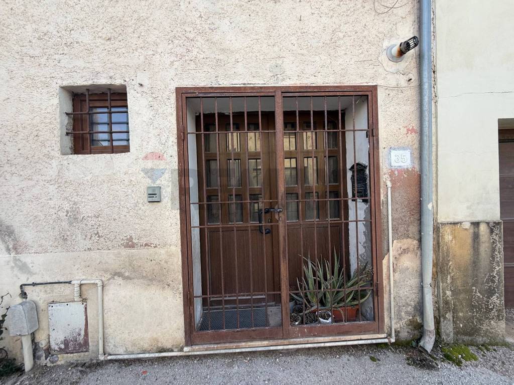Casa indipendente a Trevi in VIA SANT'ANGELO, 35 - Foto 3