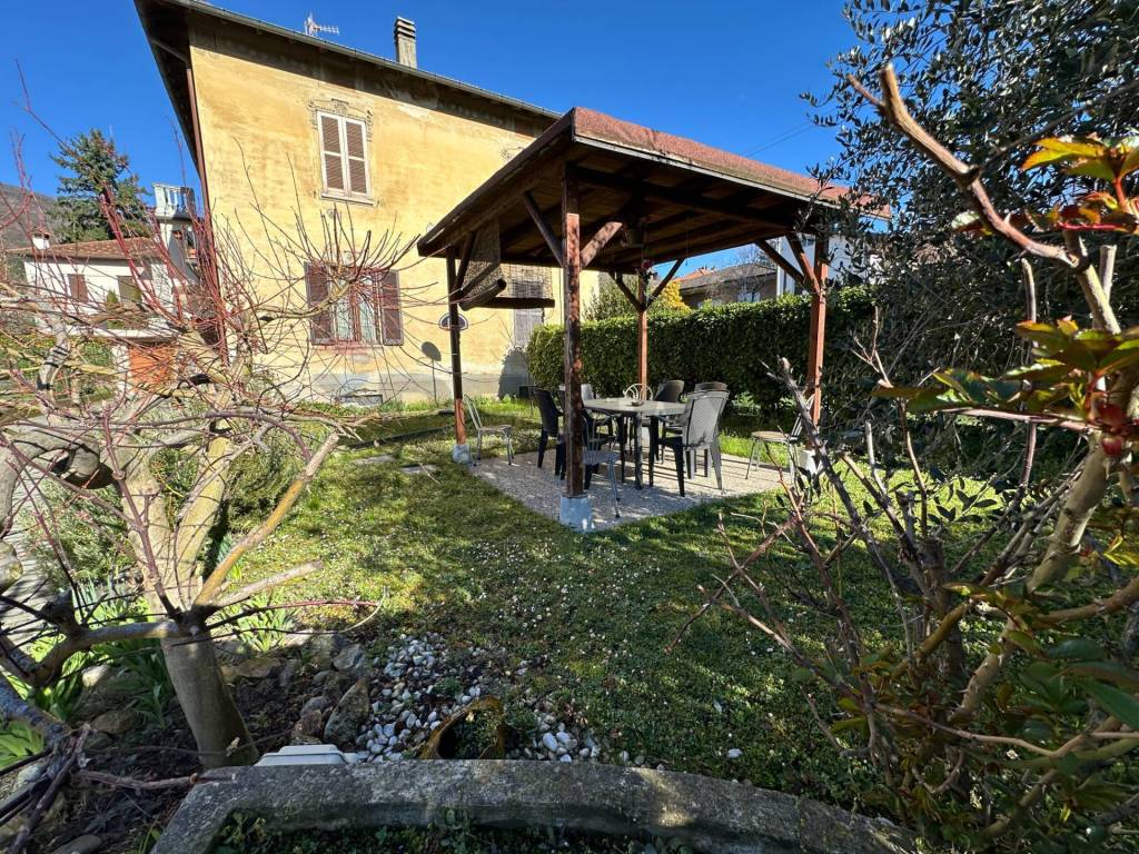 Appartamento a Arcisate in via trieste, 9 - Foto 2