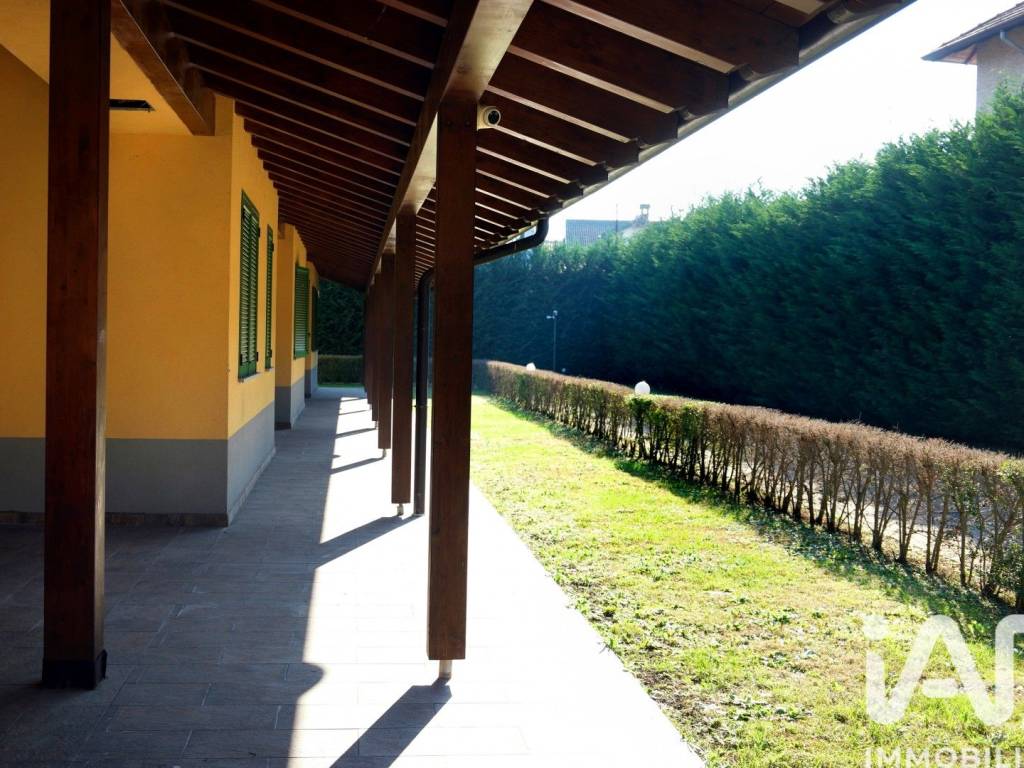 Appartamento a Vergiate in Via corgeno, 42 - Foto 4