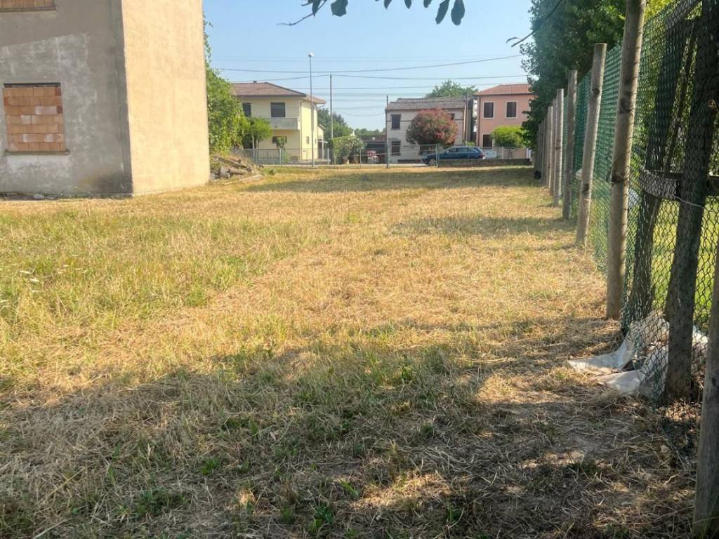 Terreno a Saccolongo in Via Montecchia, 60 - Foto 4