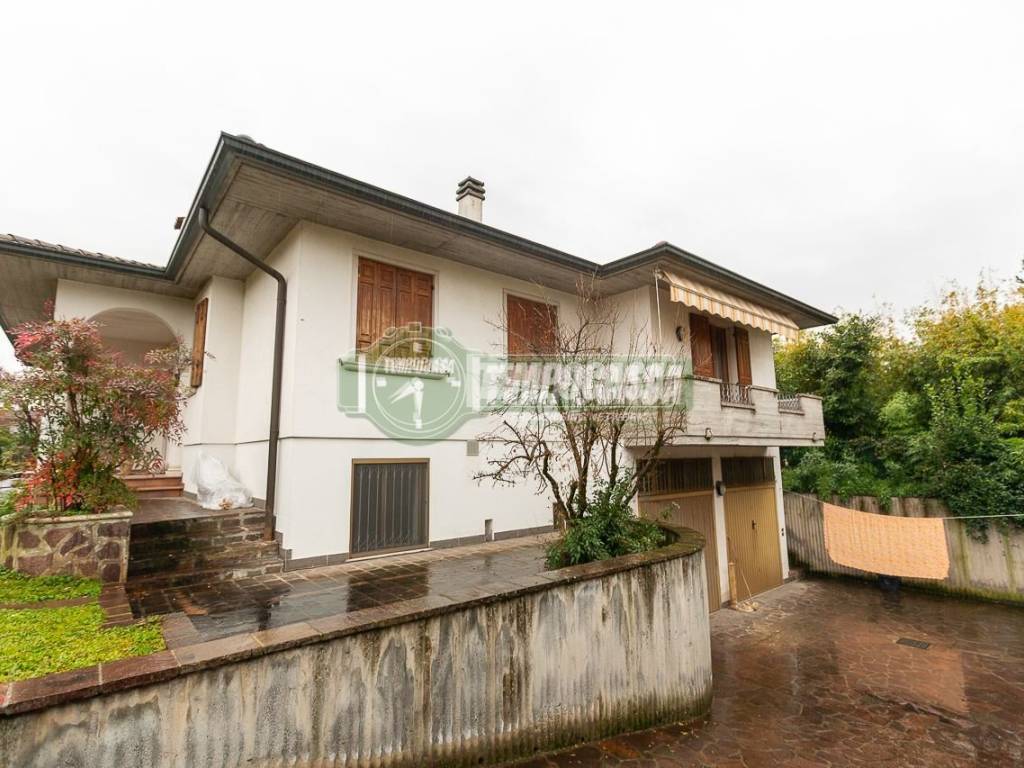 Villa a Rezzato in Via Aldo Moro - Foto 2