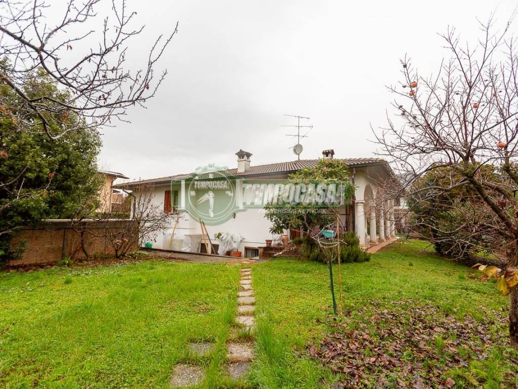 Villa a Rezzato in Via Aldo Moro - Foto 5