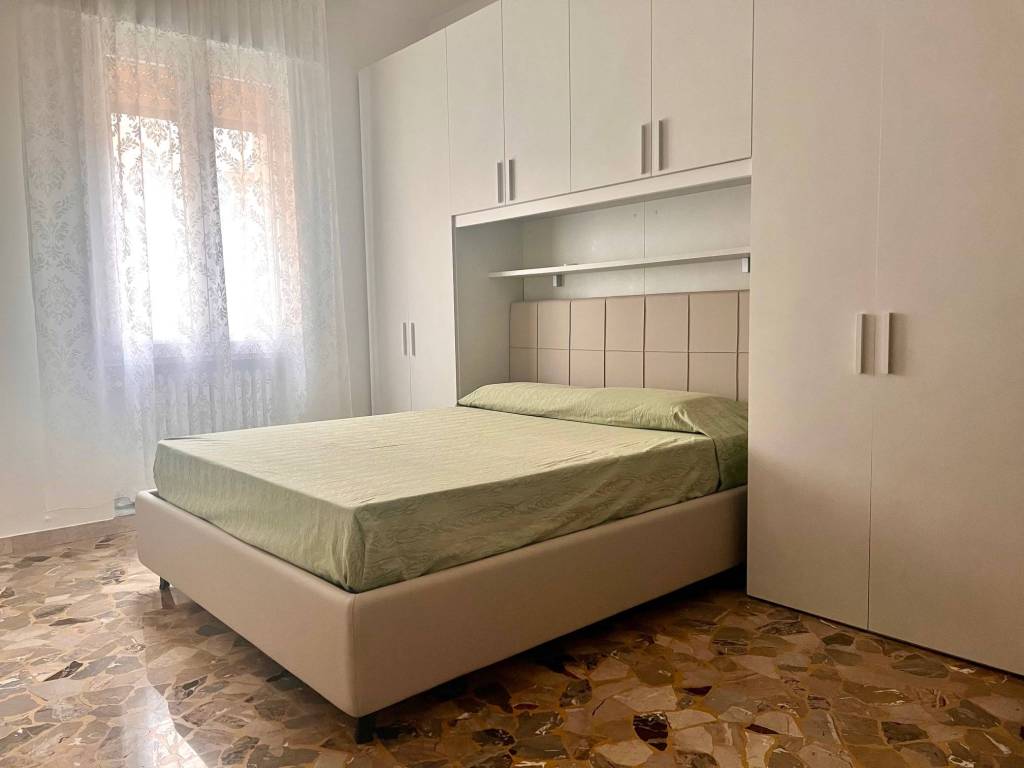 Appartamento a Bologna in Via Ugo Lenzi - Foto 5