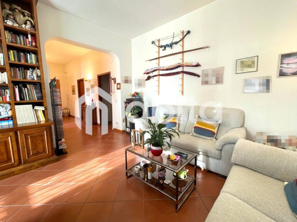 Appartamento a Montevarchi in Via Giacomo Puccini - Foto 4