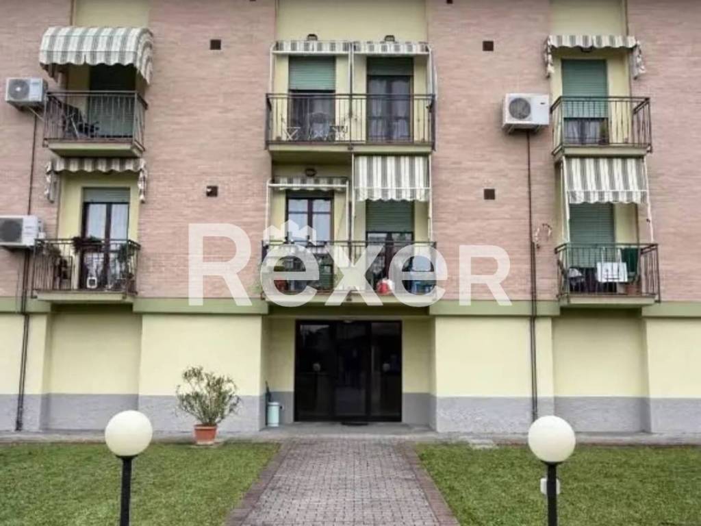 Appartamento a Casatisma in Via Francesco Petrarca - Foto 2