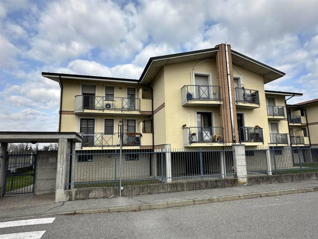 Appartamento a Castiraga vidardo in Via Giovanni Bassi - Foto 2