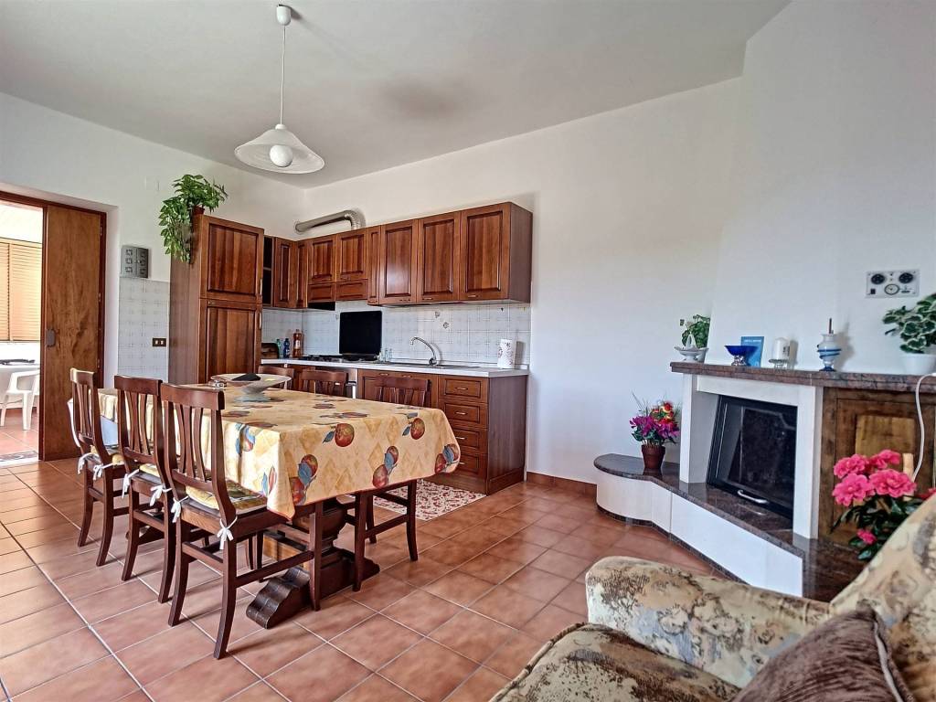 Casa indipendente a Muro lucano in Contrada Acciolo - Foto 3