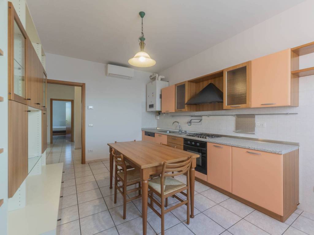 Appartamento a San pietro in casale in Via Umberto Sacchetti, 72 - Foto 4