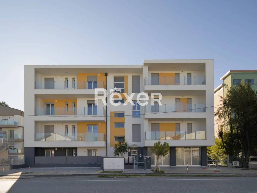 Appartamento a Riccione in Via Adriatica, 40 - Foto 2
