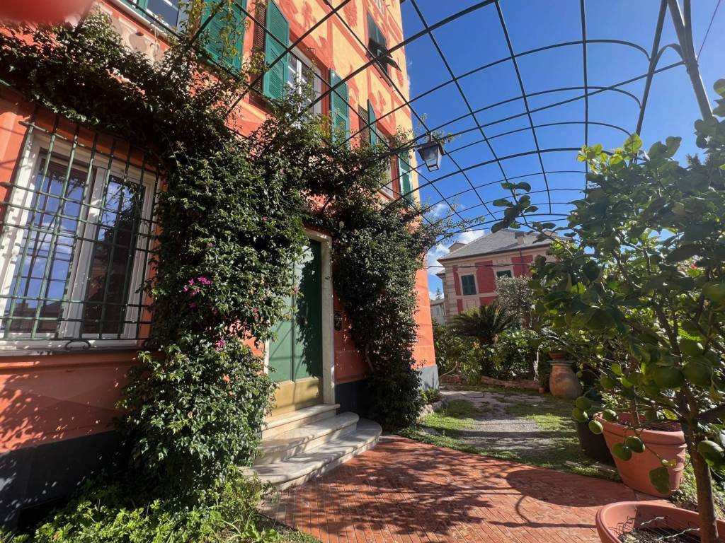 Appartamento a Genova in Via Capolungo, 10 - Foto 4