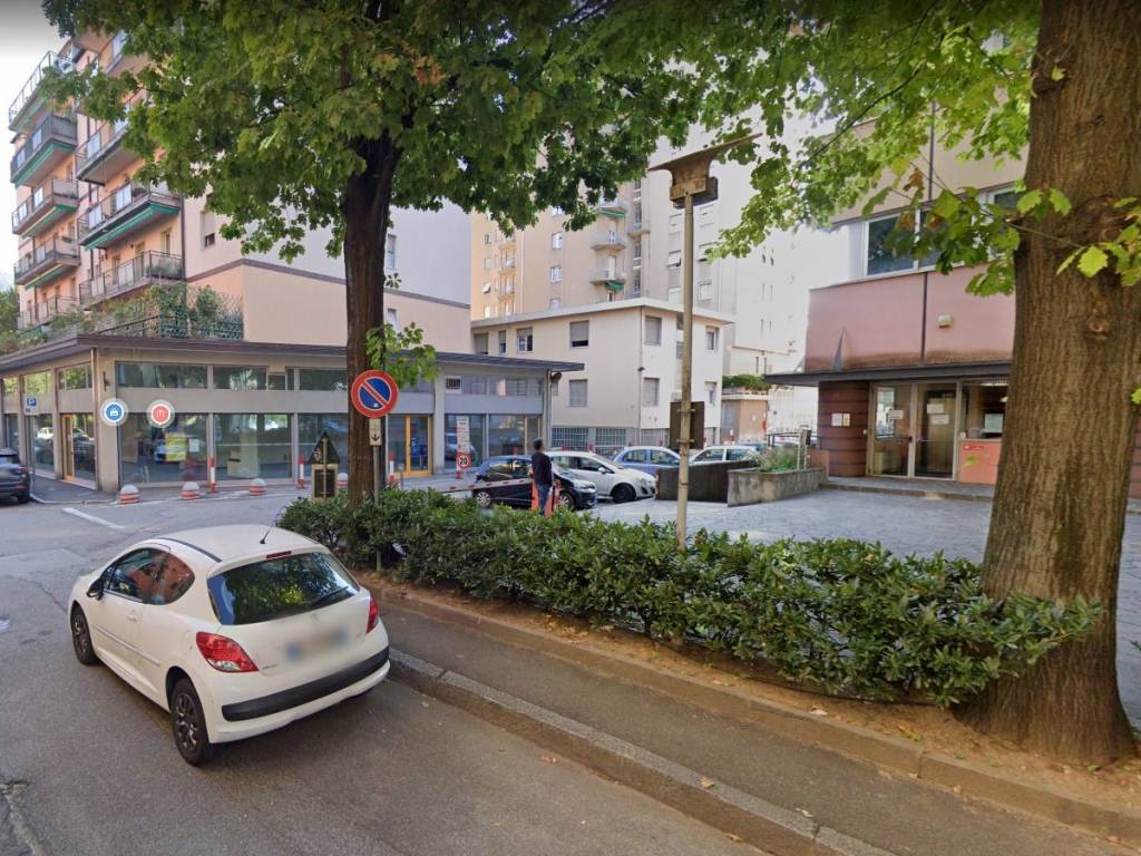Appartamento a Como in Via Francesco Anzani, 52 - Foto 4