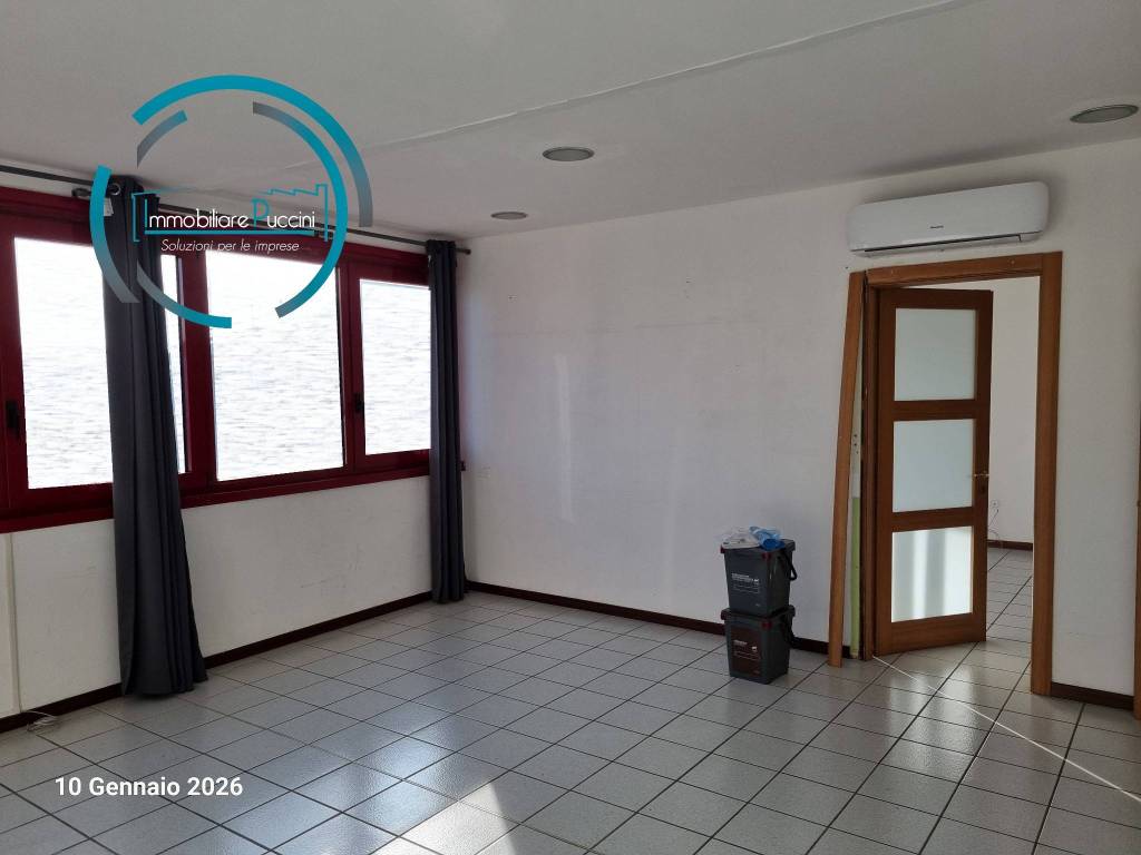 Immobile a Campi bisenzio in Via Barberinese, 90 - Foto 2