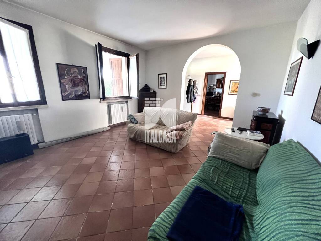 Villa a Curtatone in Strada Argine Cerese - Foto 5